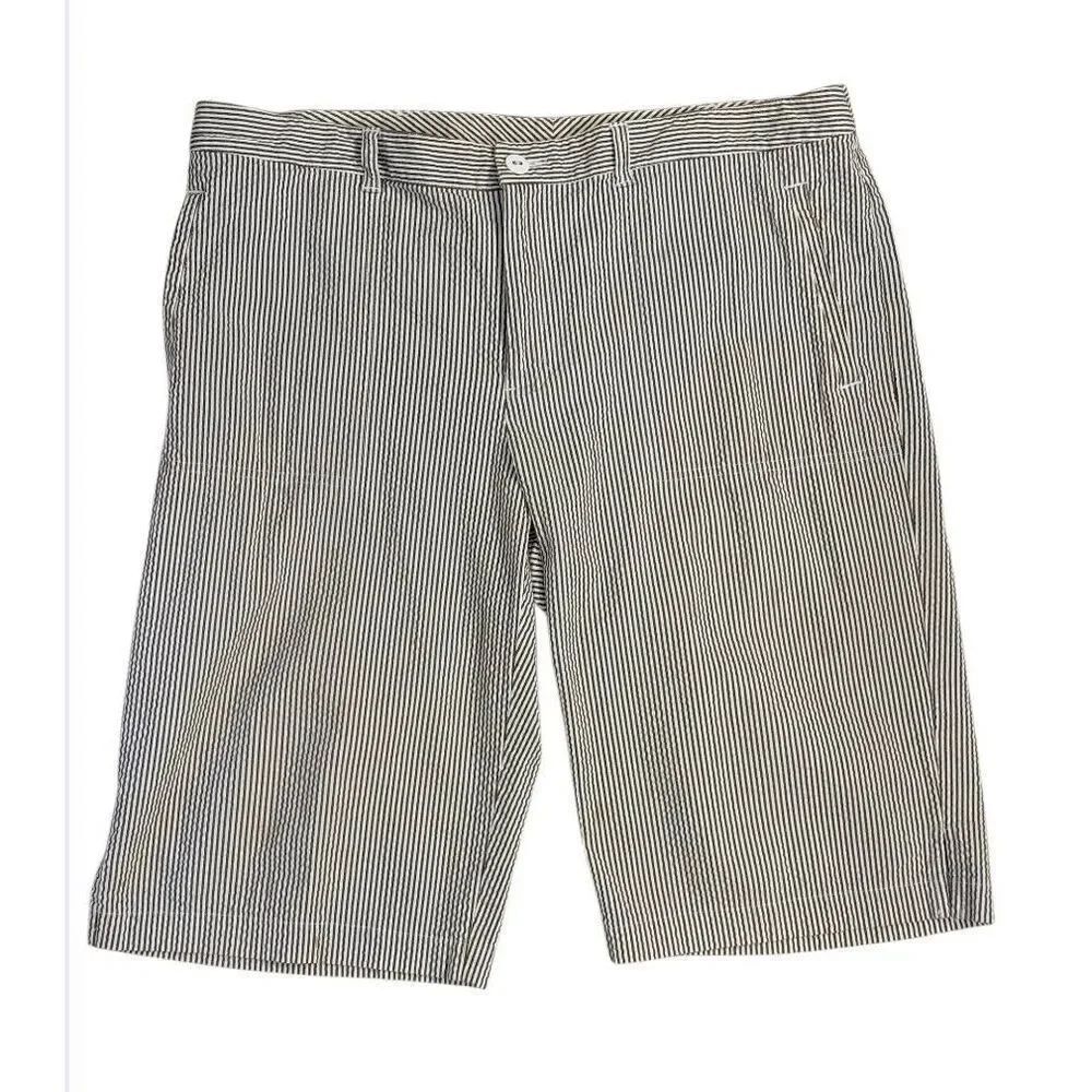 JH Collectibles Women’s Seersucker Long Shorts Gray White Sz. 16 Vacation